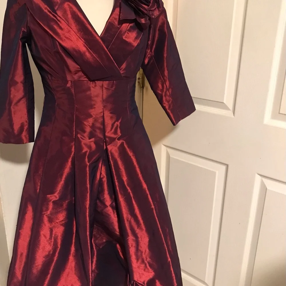 Teri Jon burgundy size 6 dress - Picture 2 of 8